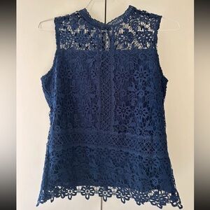 Gorgeous navy blue lace sleeveless top - size M